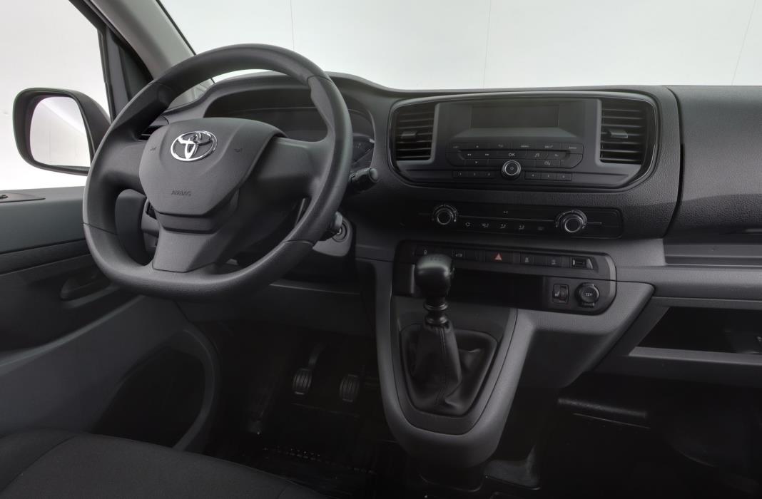 TOYOTA Proace 2022