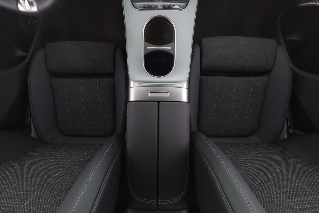 MERCEDES-BENZ GLC 2026