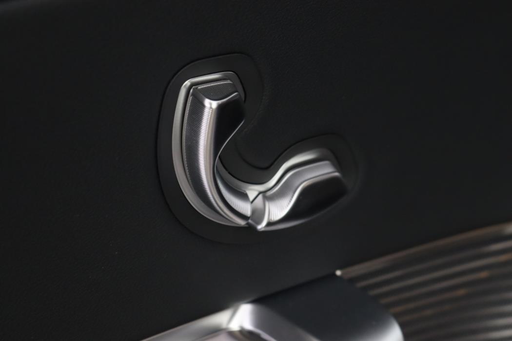 MERCEDES-BENZ GLC 2026