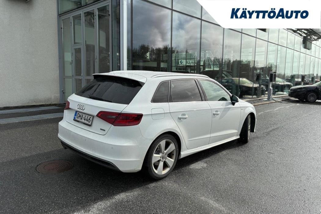 AUDI A3 2016