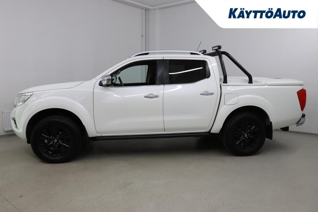 NISSAN Navara 2017