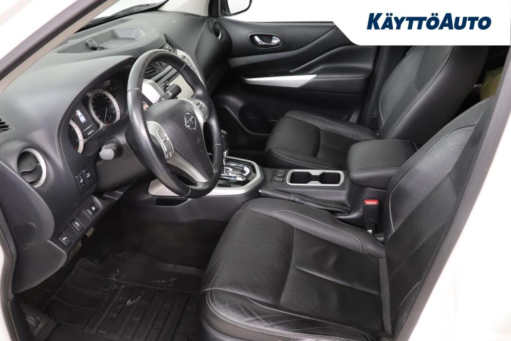 NISSAN Navara 2017