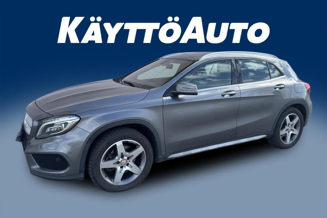 MERCEDES-BENZ GLA 2015