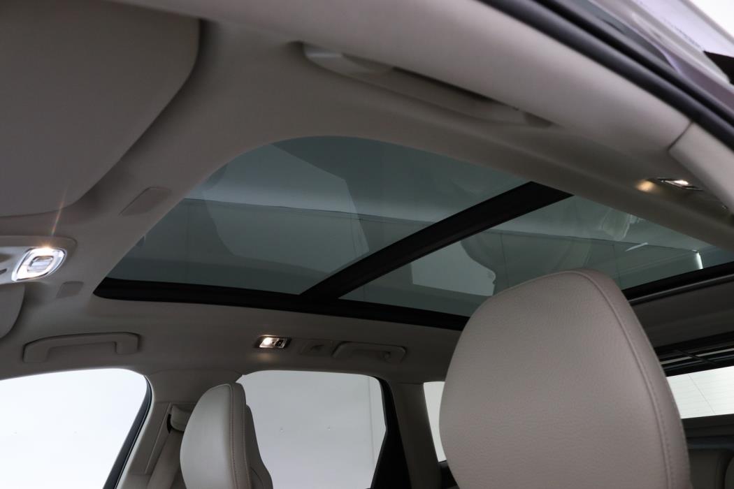VOLVO XC60 2017