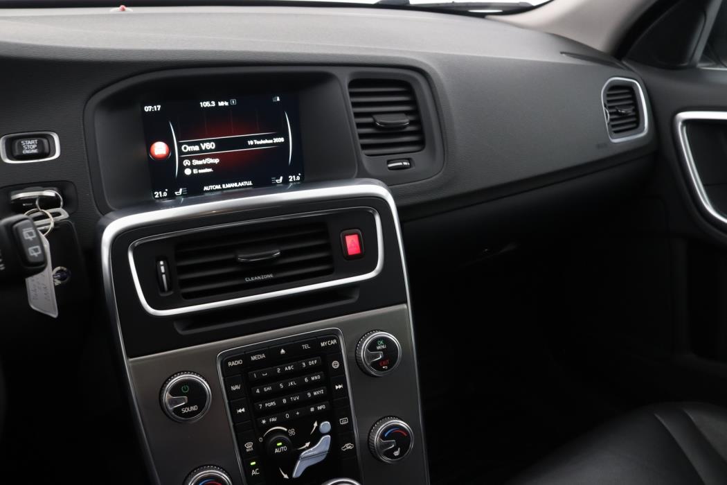 VOLVO V60 2017