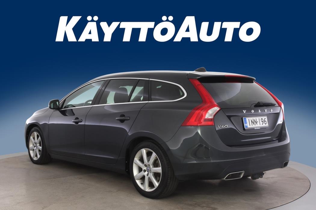 VOLVO V60 2017