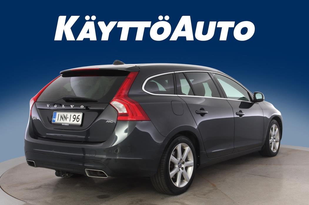 VOLVO V60 2017