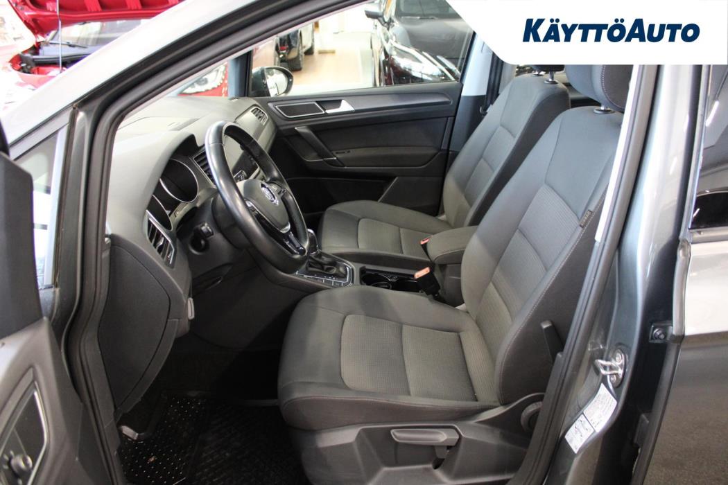 VOLKSWAGEN GOLF SPORTSVAN 2018