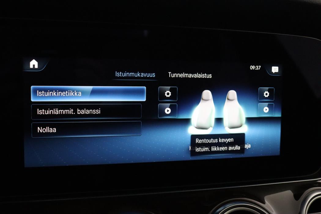 MERCEDES-BENZ E 2022