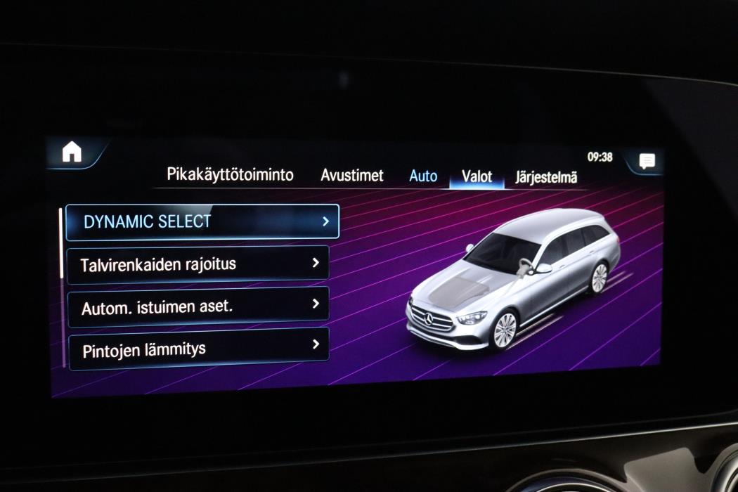 MERCEDES-BENZ E 2022