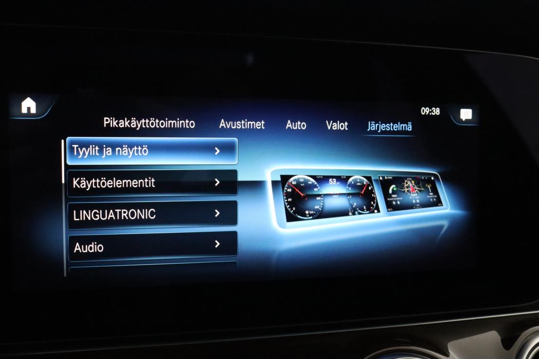 MERCEDES-BENZ E 2022