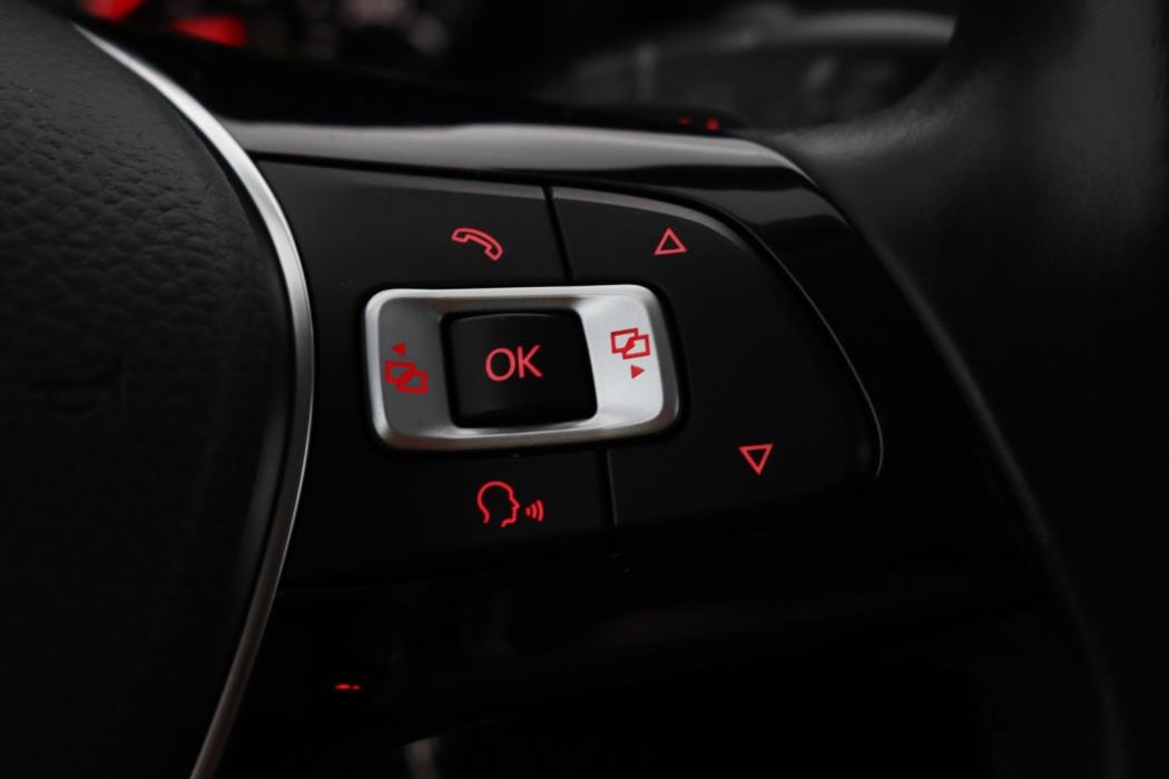 VOLKSWAGEN Amarok 2017