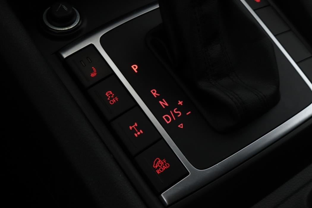 VOLKSWAGEN Amarok 2017