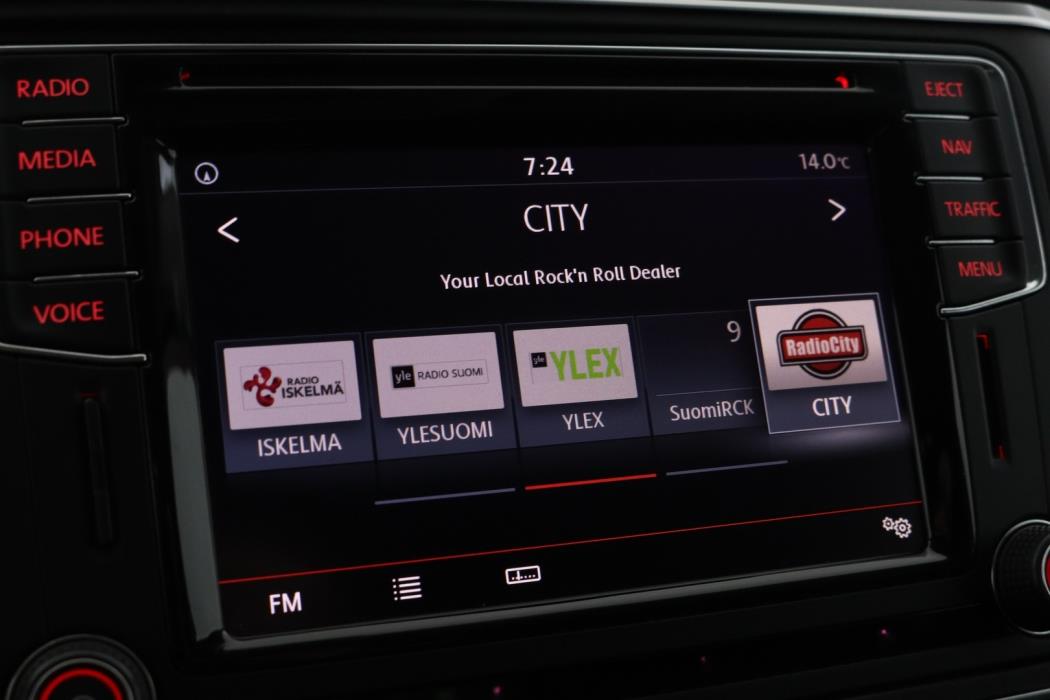 VOLKSWAGEN Amarok 2017