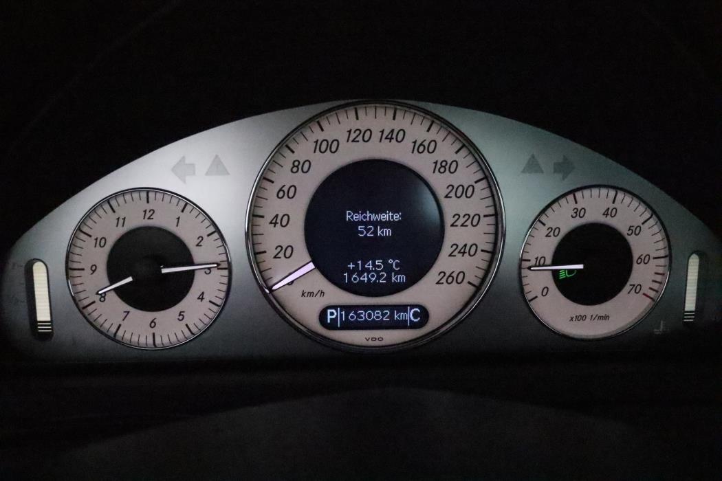 MERCEDES-BENZ CLK 2006