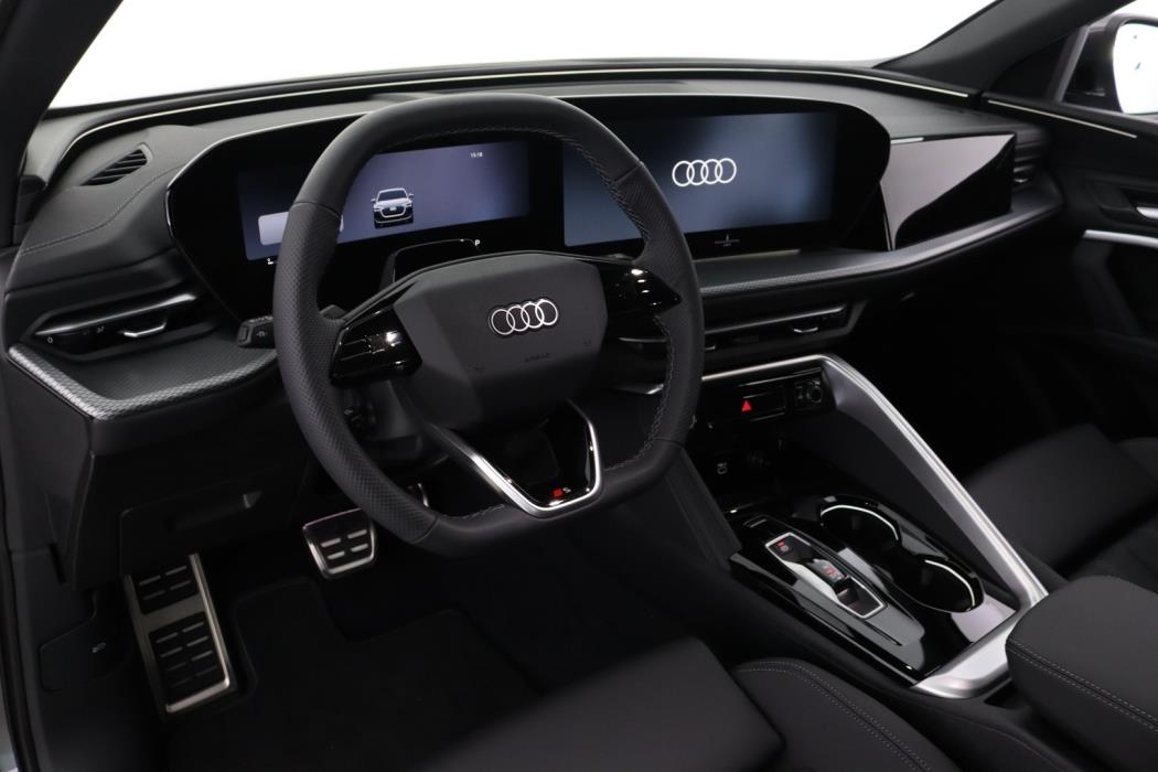 AUDI Q5 2026