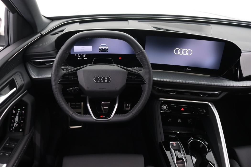AUDI Q5 2026