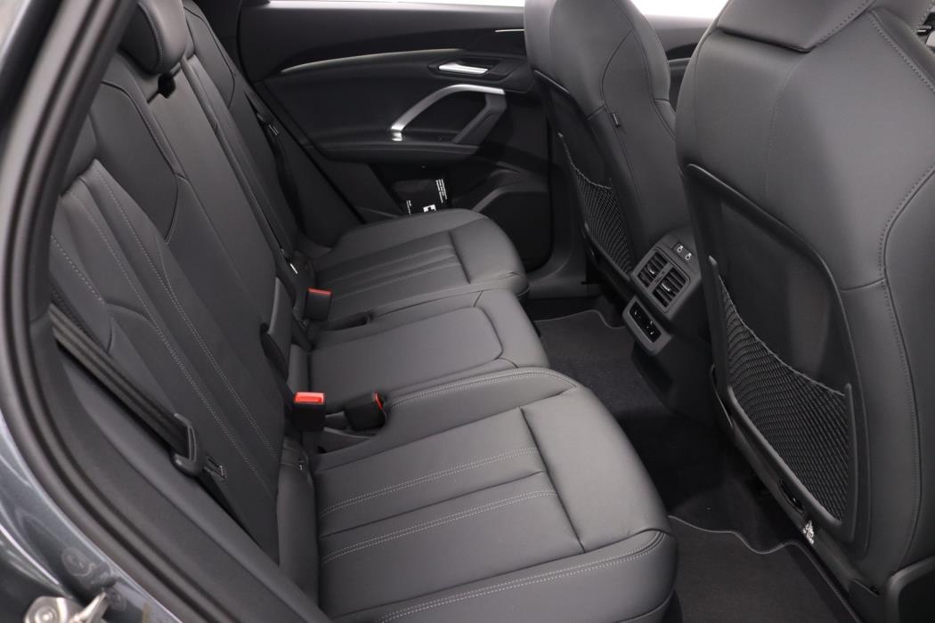 AUDI Q5 2026