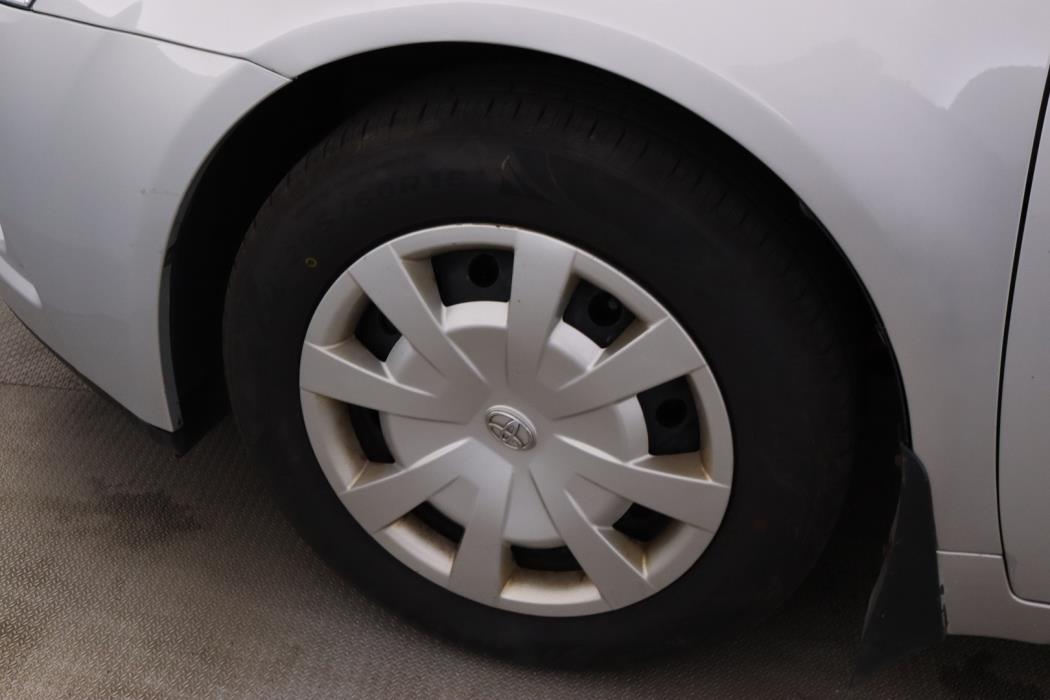 TOYOTA Avensis 2011