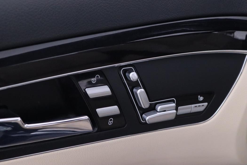 MERCEDES-BENZ S 2013