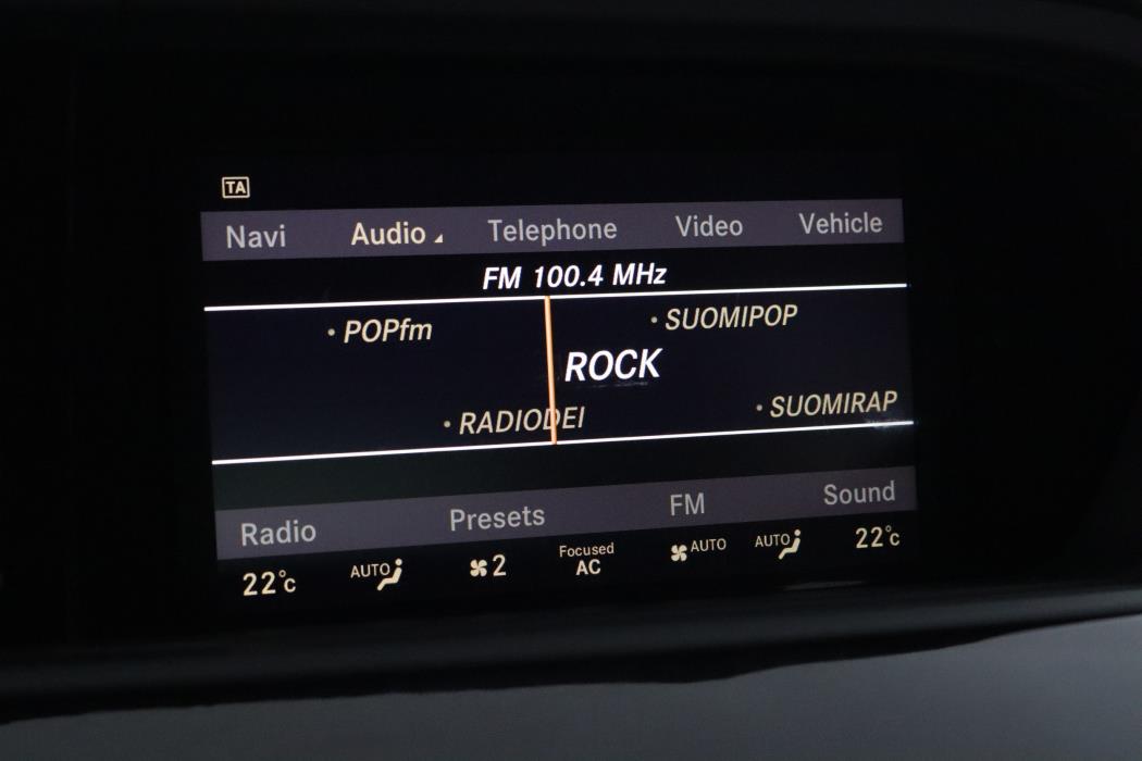 MERCEDES-BENZ S 2013