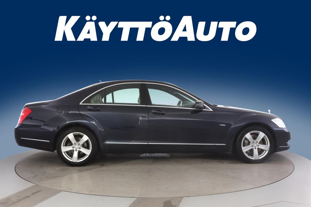 MERCEDES-BENZ S 2013