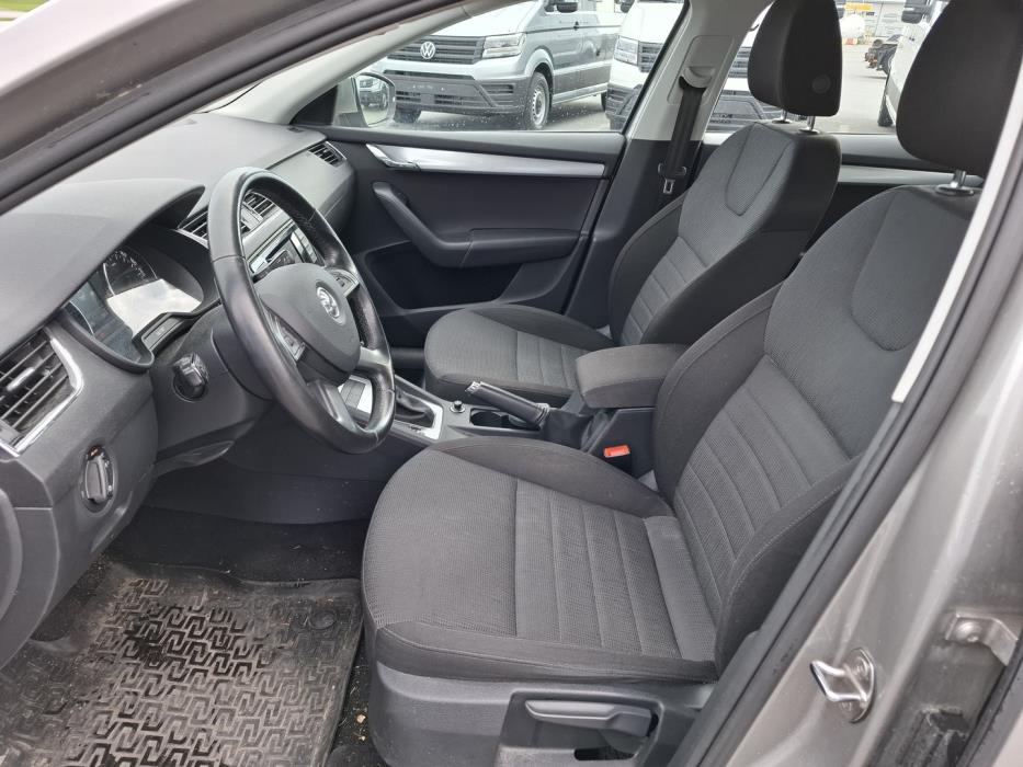 SKODA Octavia 2013