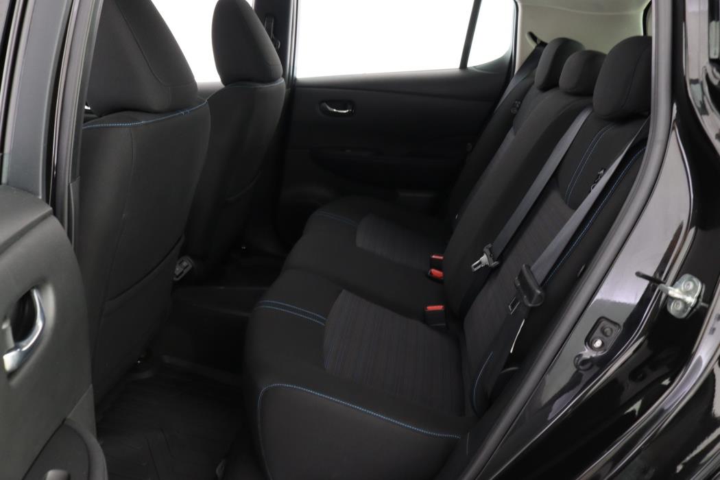 NISSAN Leaf 2021