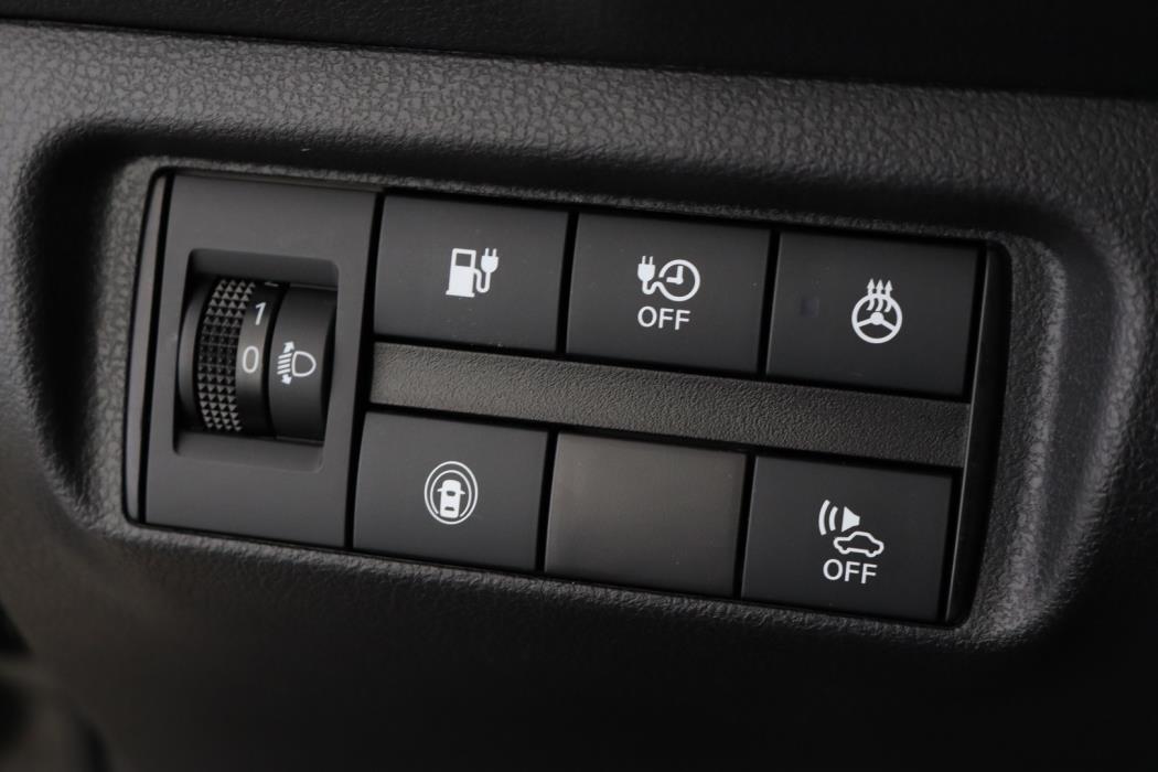 NISSAN Leaf 2021