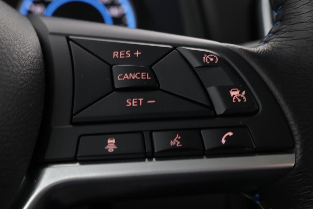 NISSAN Leaf 2021
