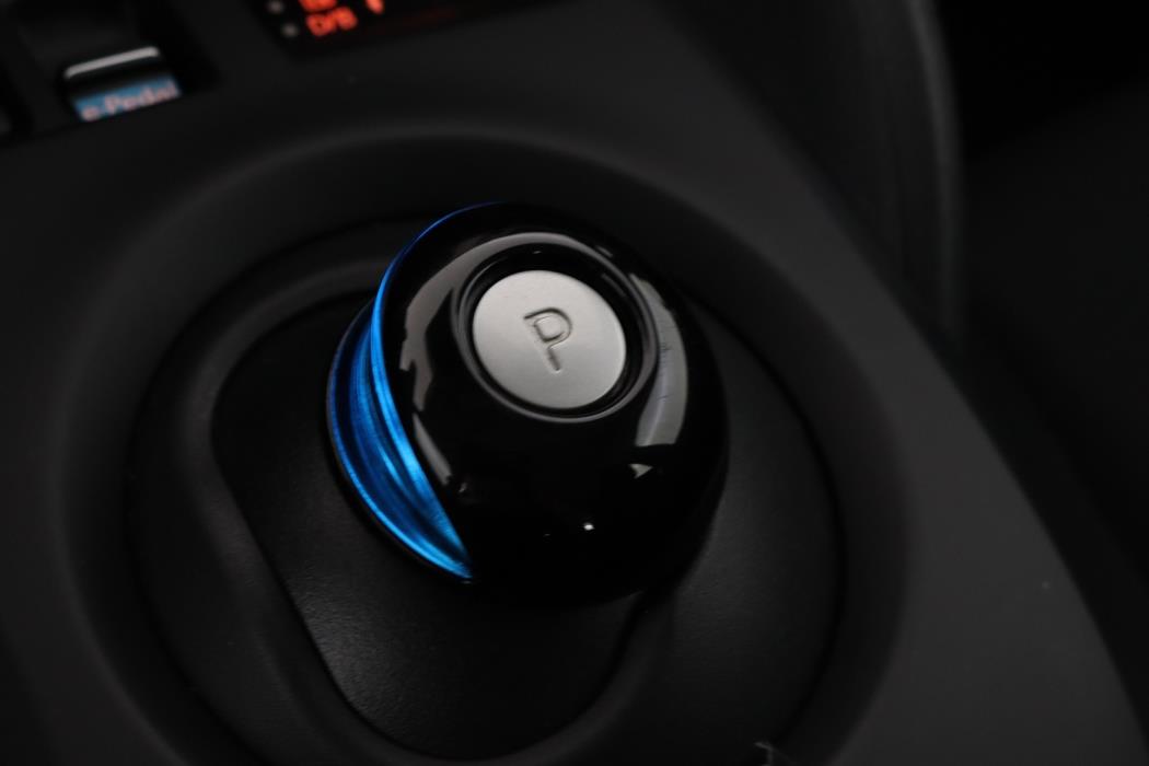 NISSAN Leaf 2021