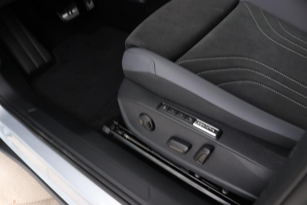VOLKSWAGEN ID.4 2027