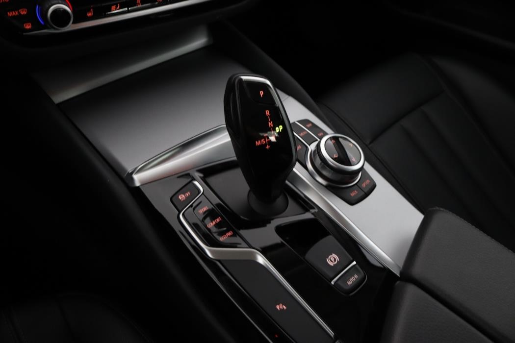 BMW 520 2018