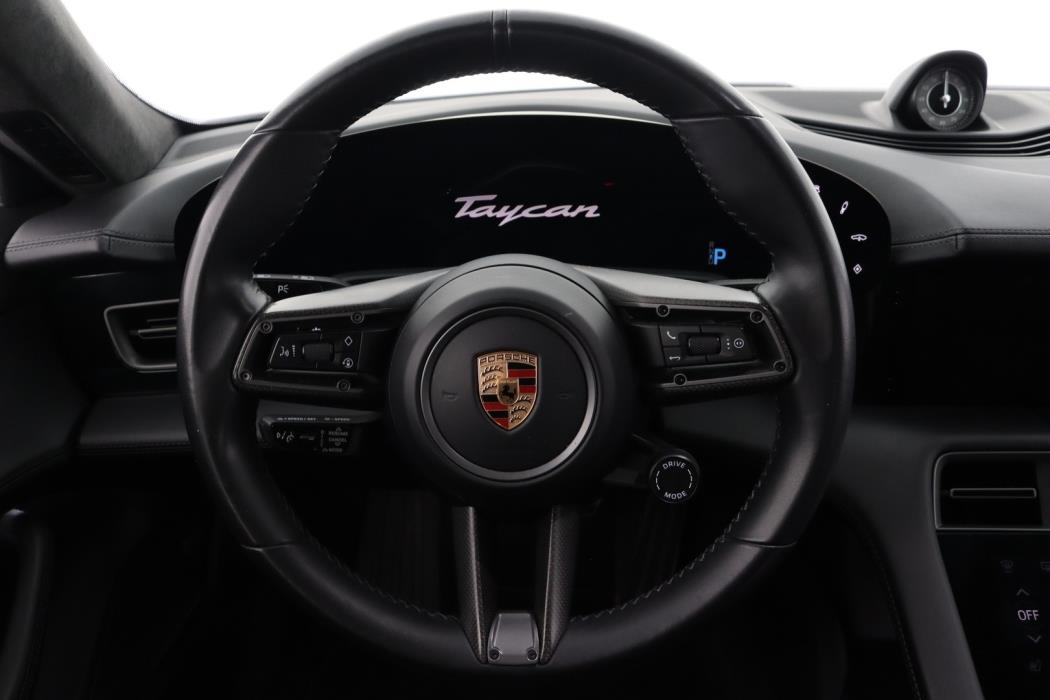 PORSCHE Taycan 2020