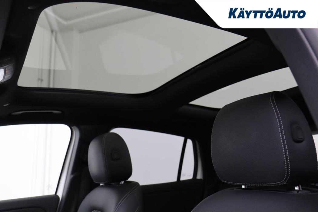 MERCEDES-BENZ EQA 2021