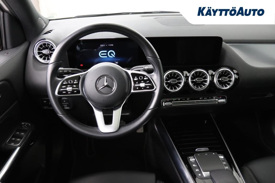 MERCEDES-BENZ EQA 2021