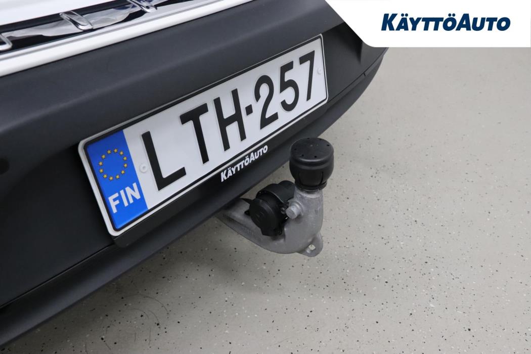 MERCEDES-BENZ EQA 2021