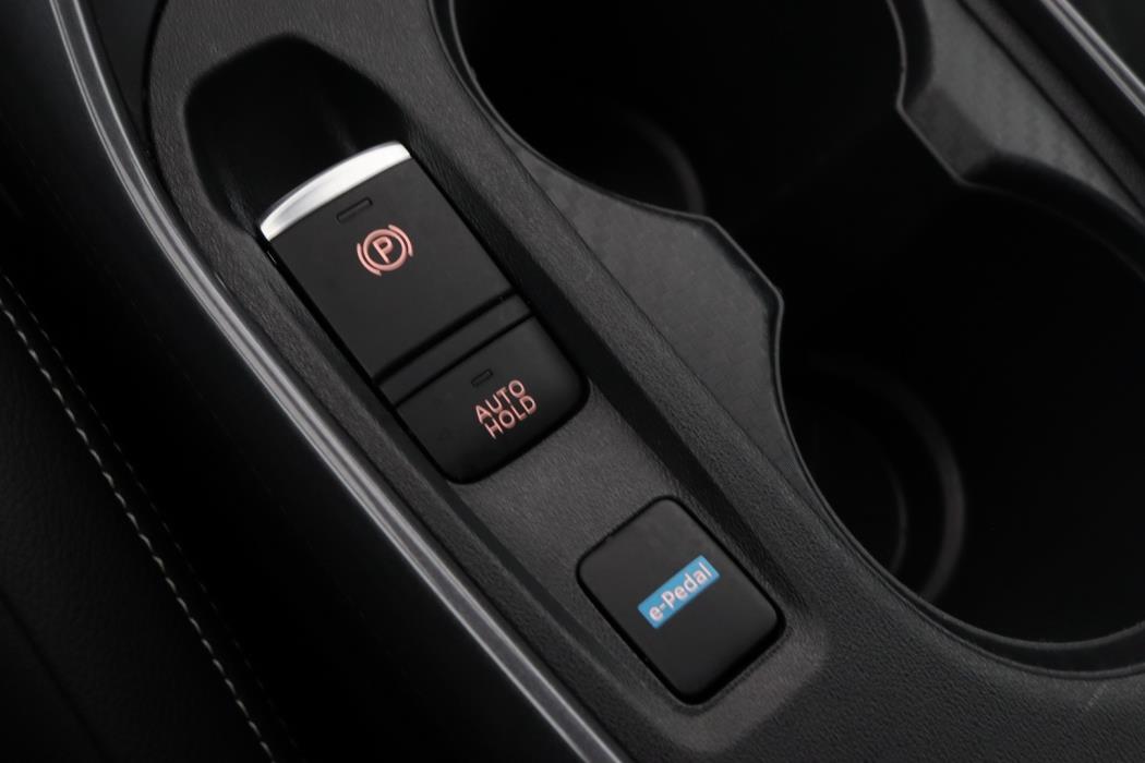 NISSAN Juke 2023