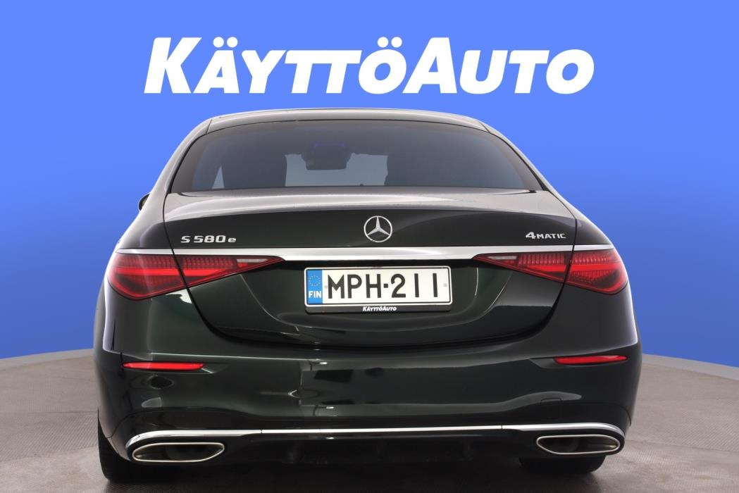 MERCEDES-BENZ S 2022