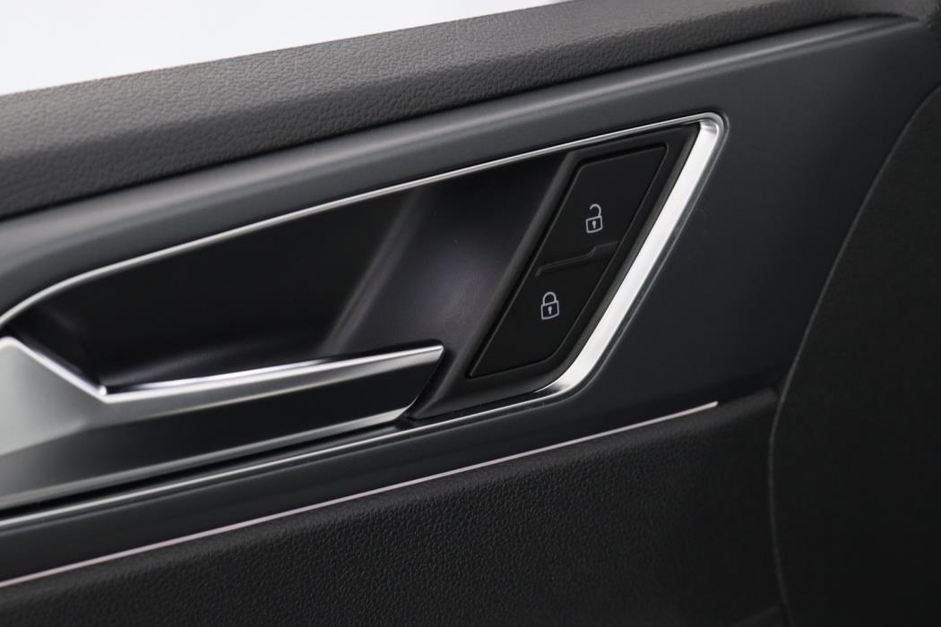 VOLKSWAGEN Taigo 2025