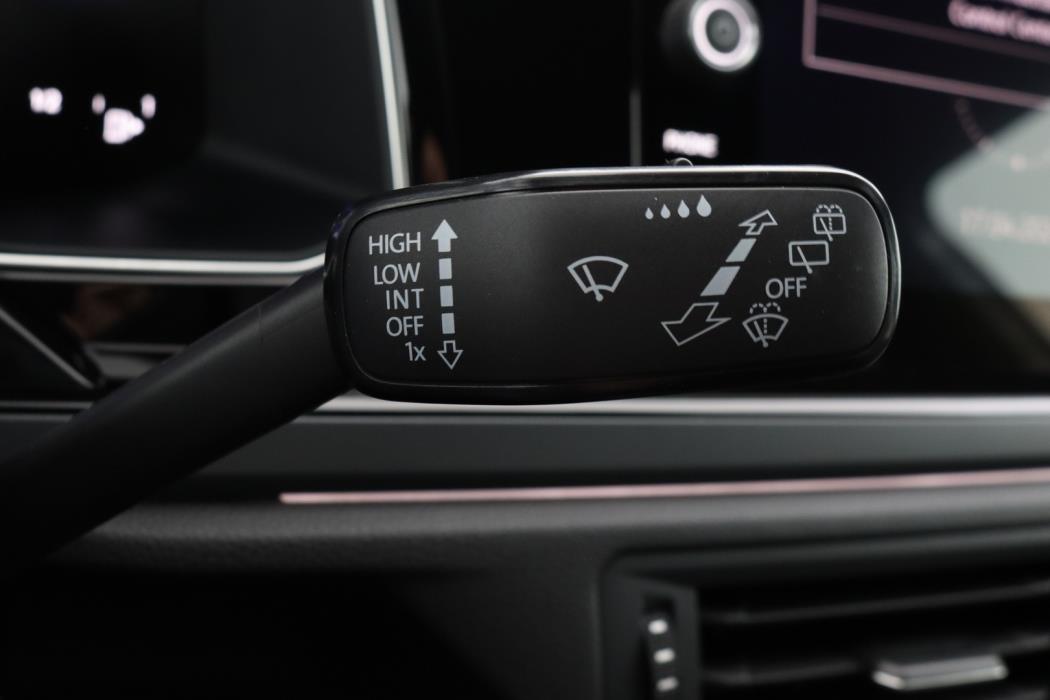 VOLKSWAGEN Taigo 2025