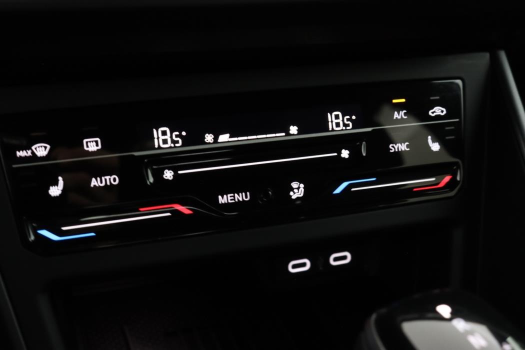 VOLKSWAGEN Taigo 2025