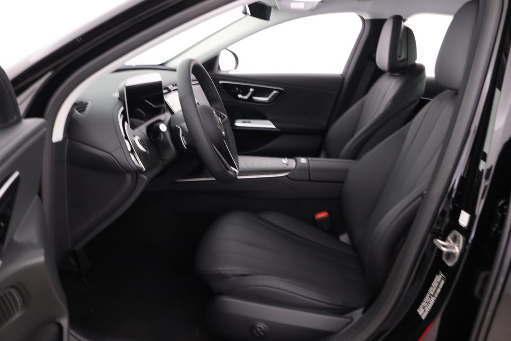 MERCEDES-BENZ E 2026