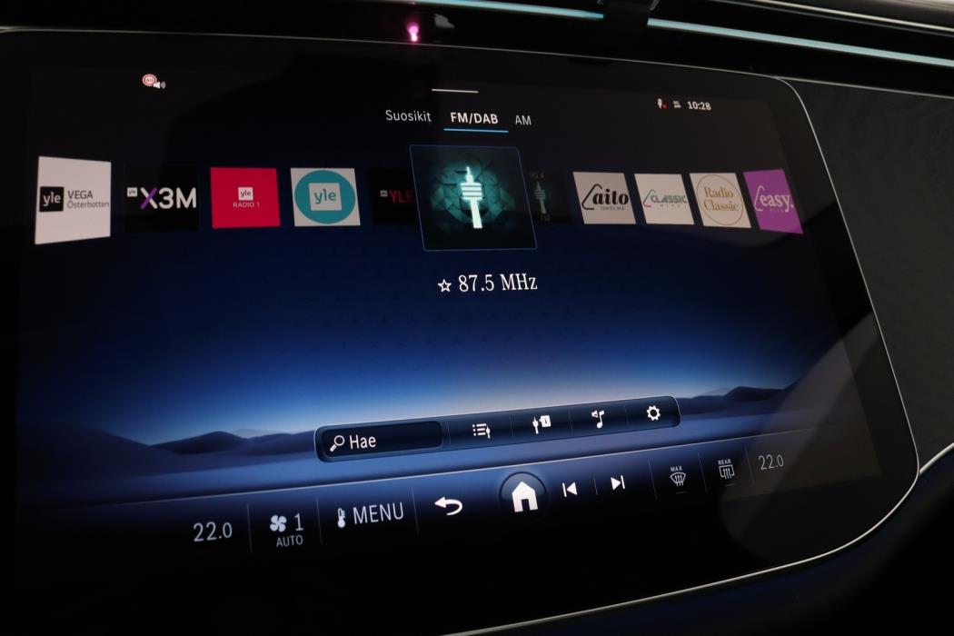 MERCEDES-BENZ E 2026