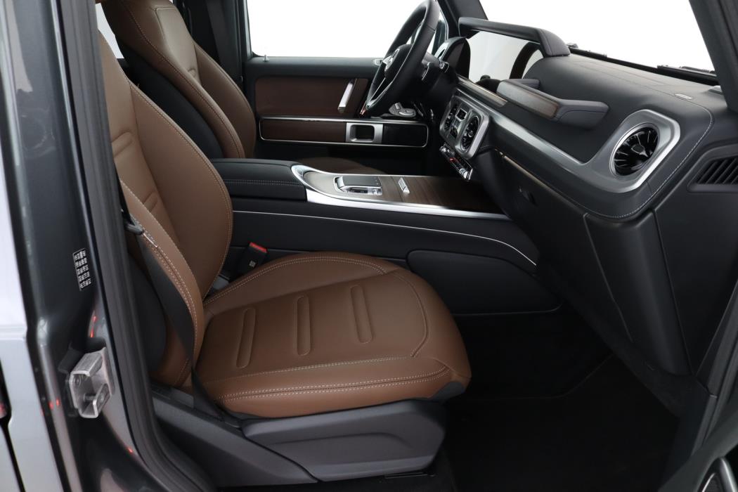 MERCEDES-BENZ G 2026