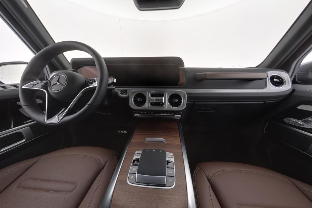 MERCEDES-BENZ G 2026