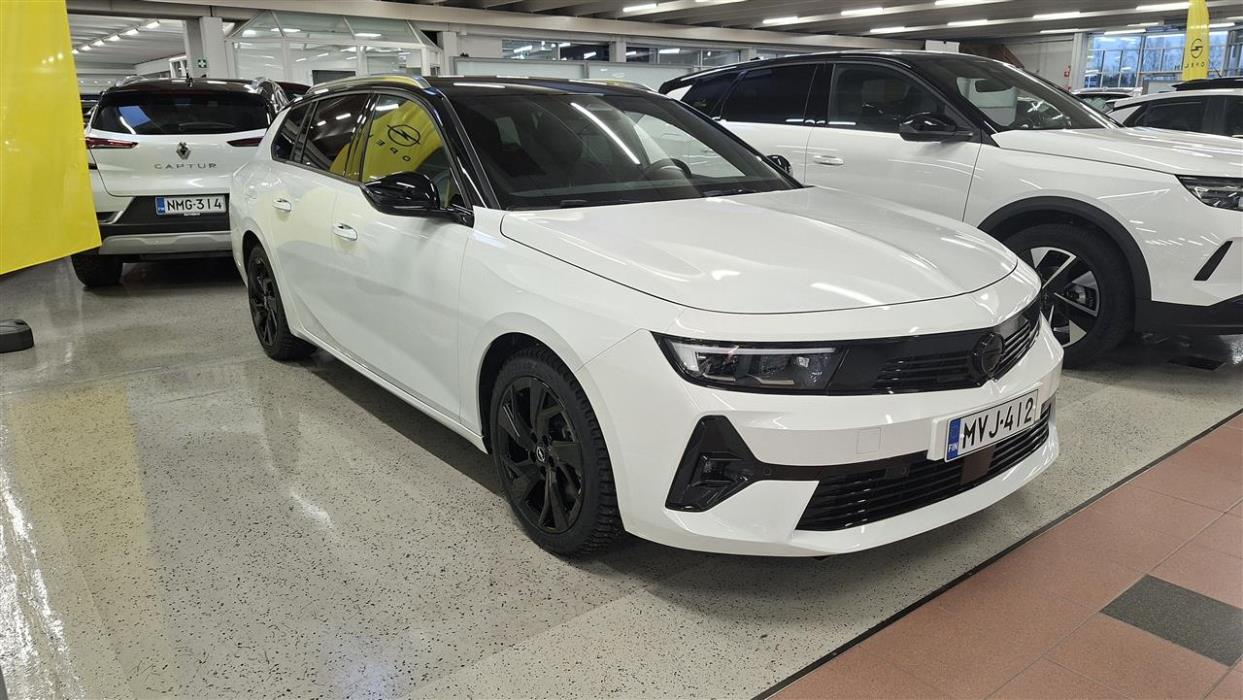 Opel Astra 2025
