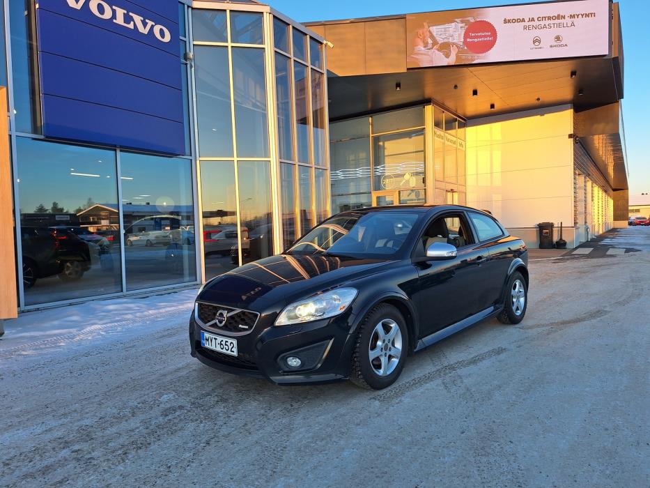 VOLVO C30 2012