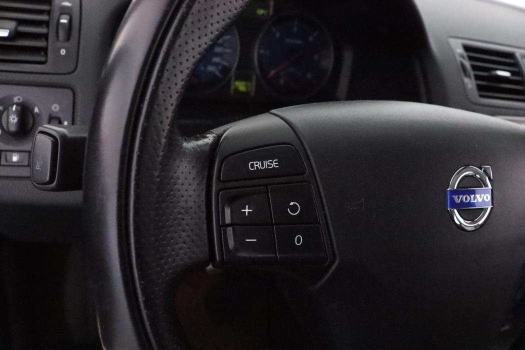 VOLVO C30 2012