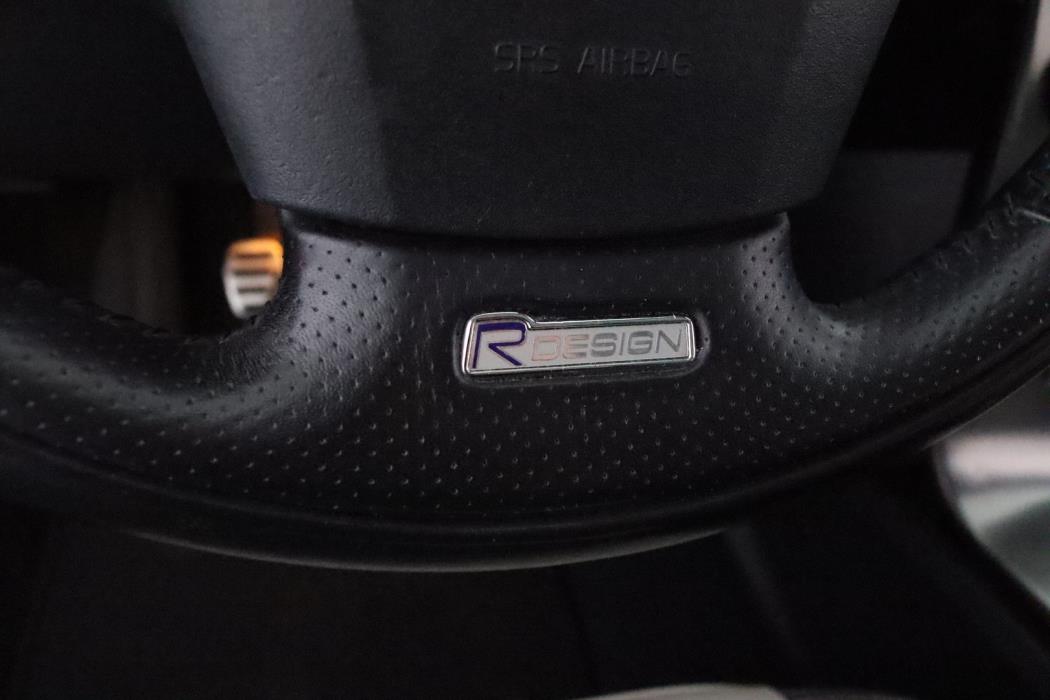 VOLVO C30 2012